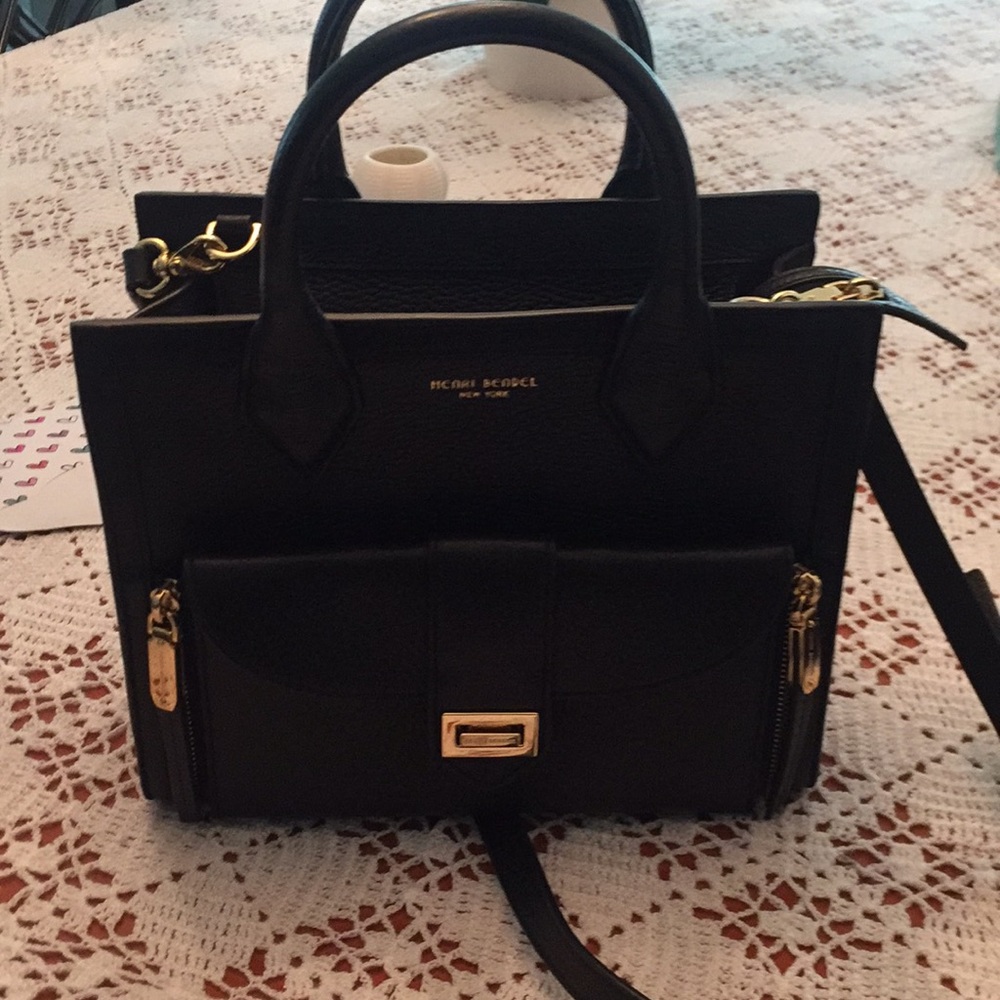 Henri Bendel Black pebbled purse
